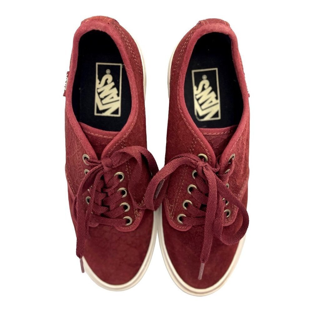 VANS OLD SKOOL Retro Low Top Sk8 Shoes Women 7 Burgundy‎ Textured Suede Sneakers - Picture 3 of 14